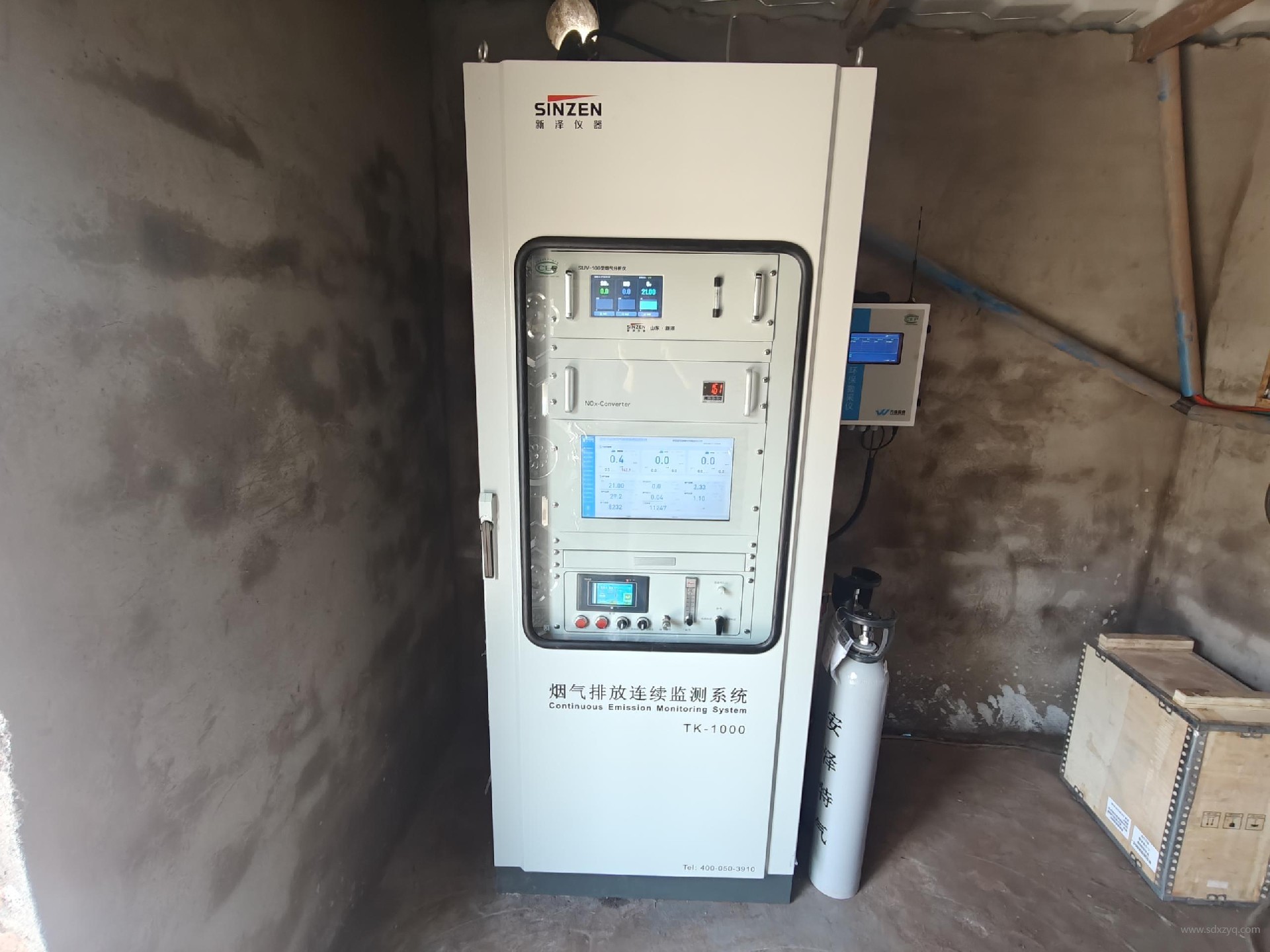 煙氣在線監(jiān)測系統(tǒng)安裝圖.jpg