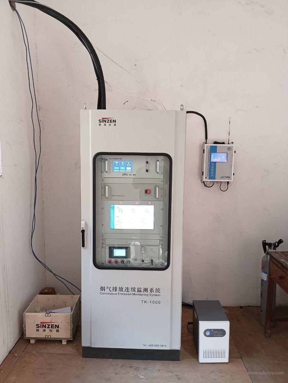 煙氣監(jiān)測(cè)系統(tǒng).jpg